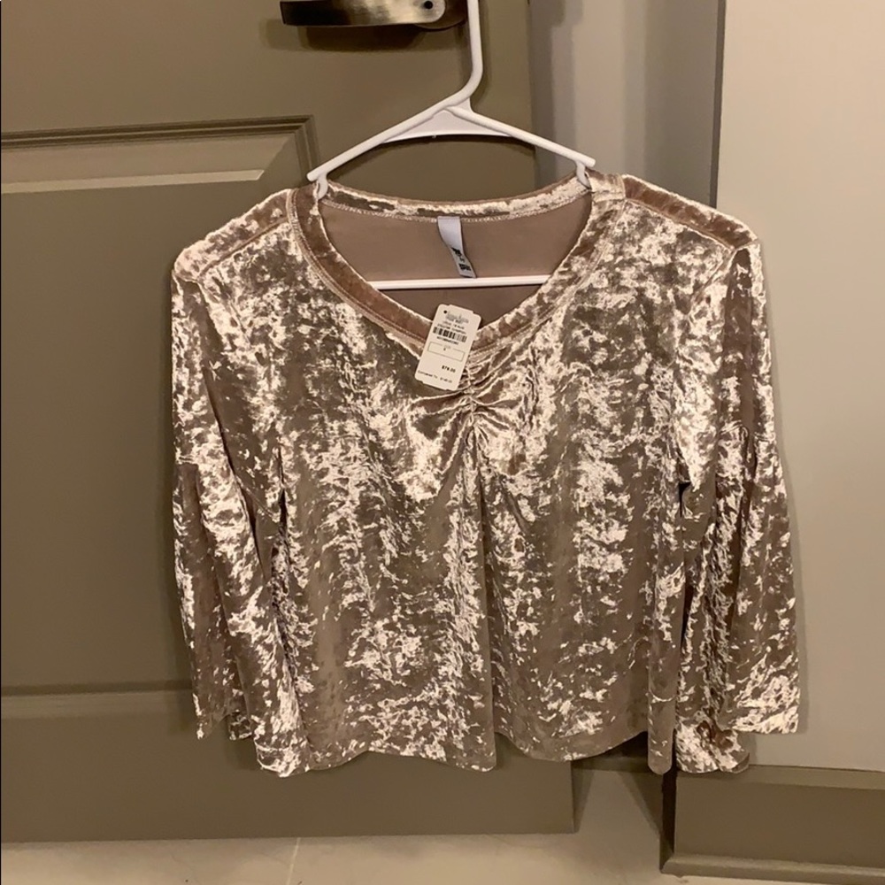 velvet top